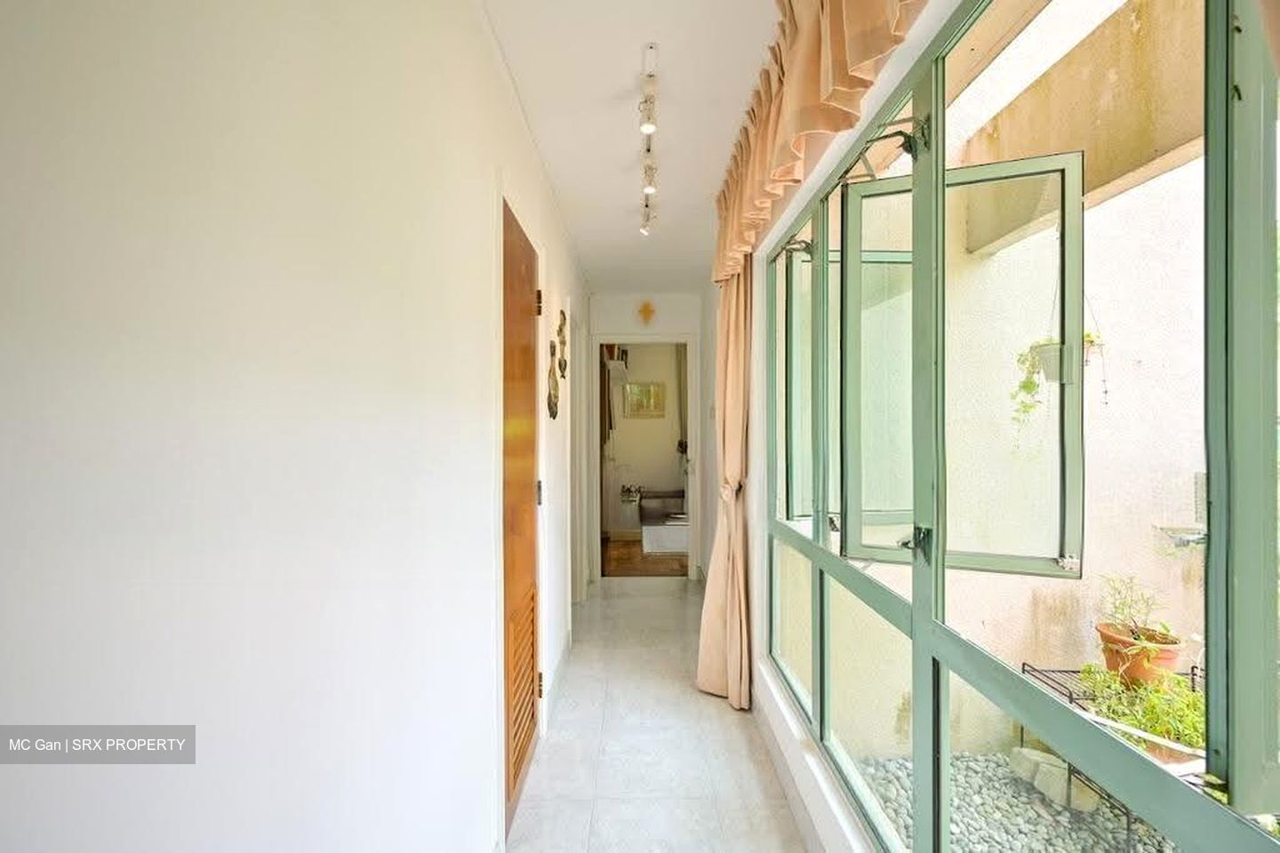 Hillview Park (D23), Condominium #635077841